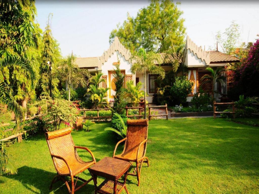 Shwe Yee Pwint Hotel Bagan Buitenkant foto
