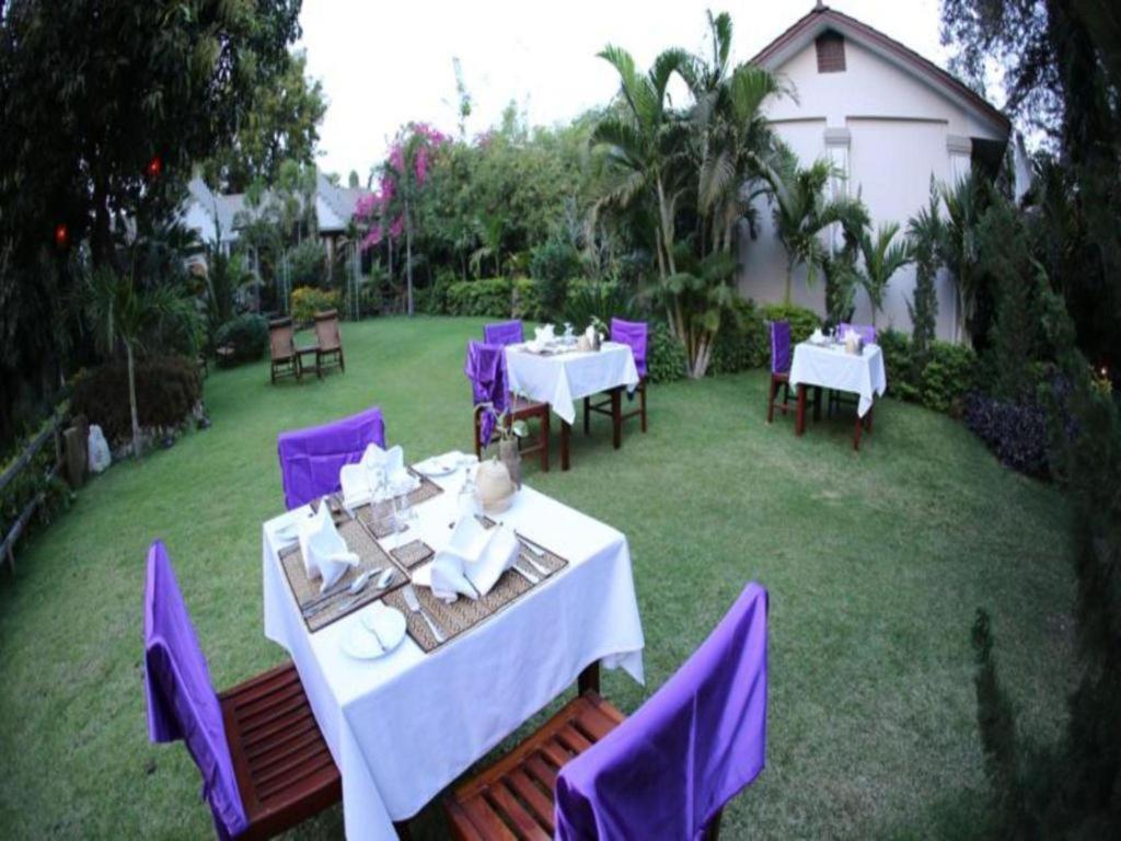 Shwe Yee Pwint Hotel Bagan Buitenkant foto