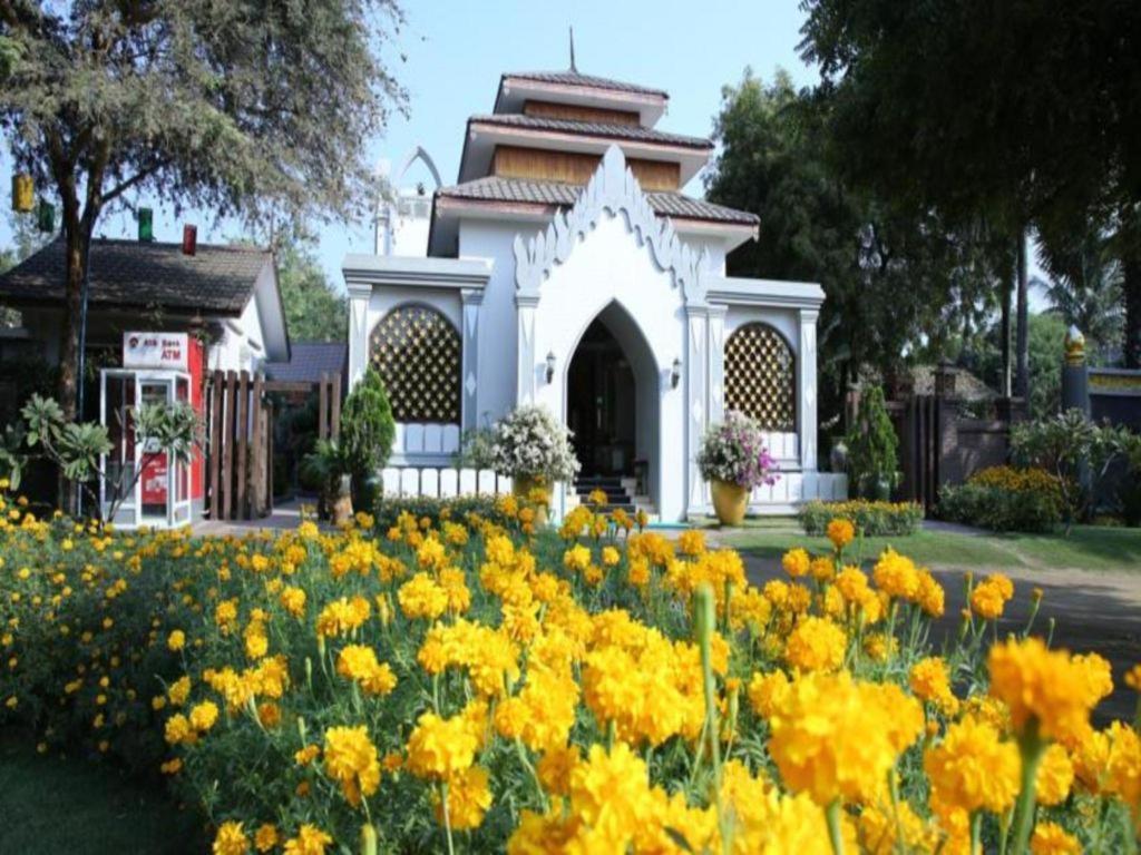 Shwe Yee Pwint Hotel Bagan Buitenkant foto