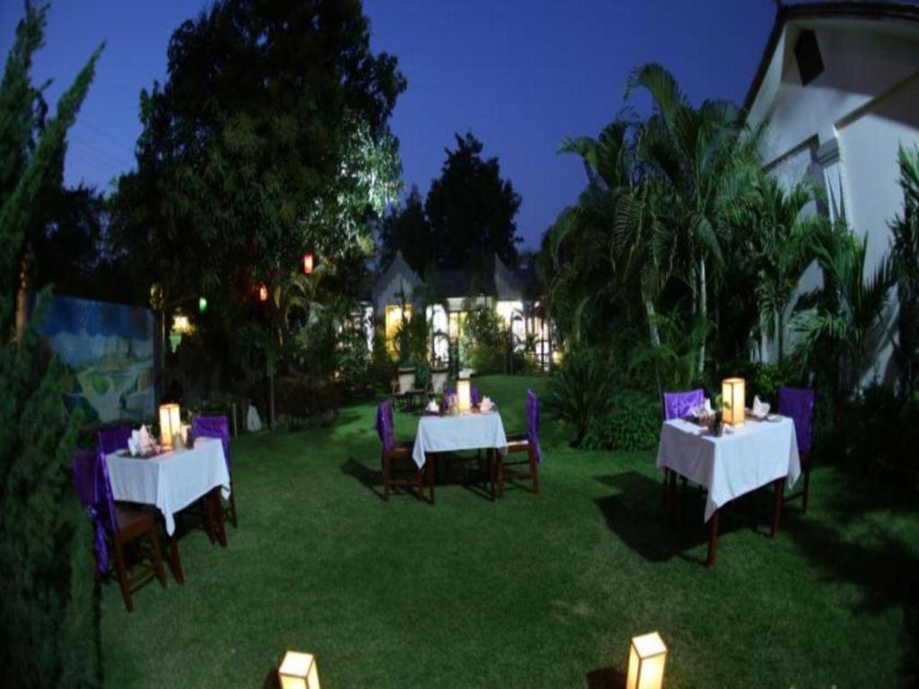 Shwe Yee Pwint Hotel Bagan Buitenkant foto