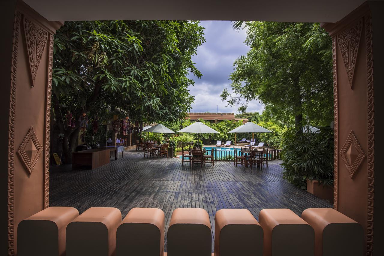 Shwe Yee Pwint Hotel Bagan Buitenkant foto