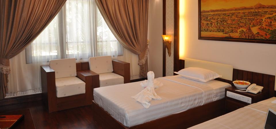 Shwe Yee Pwint Hotel Bagan Buitenkant foto